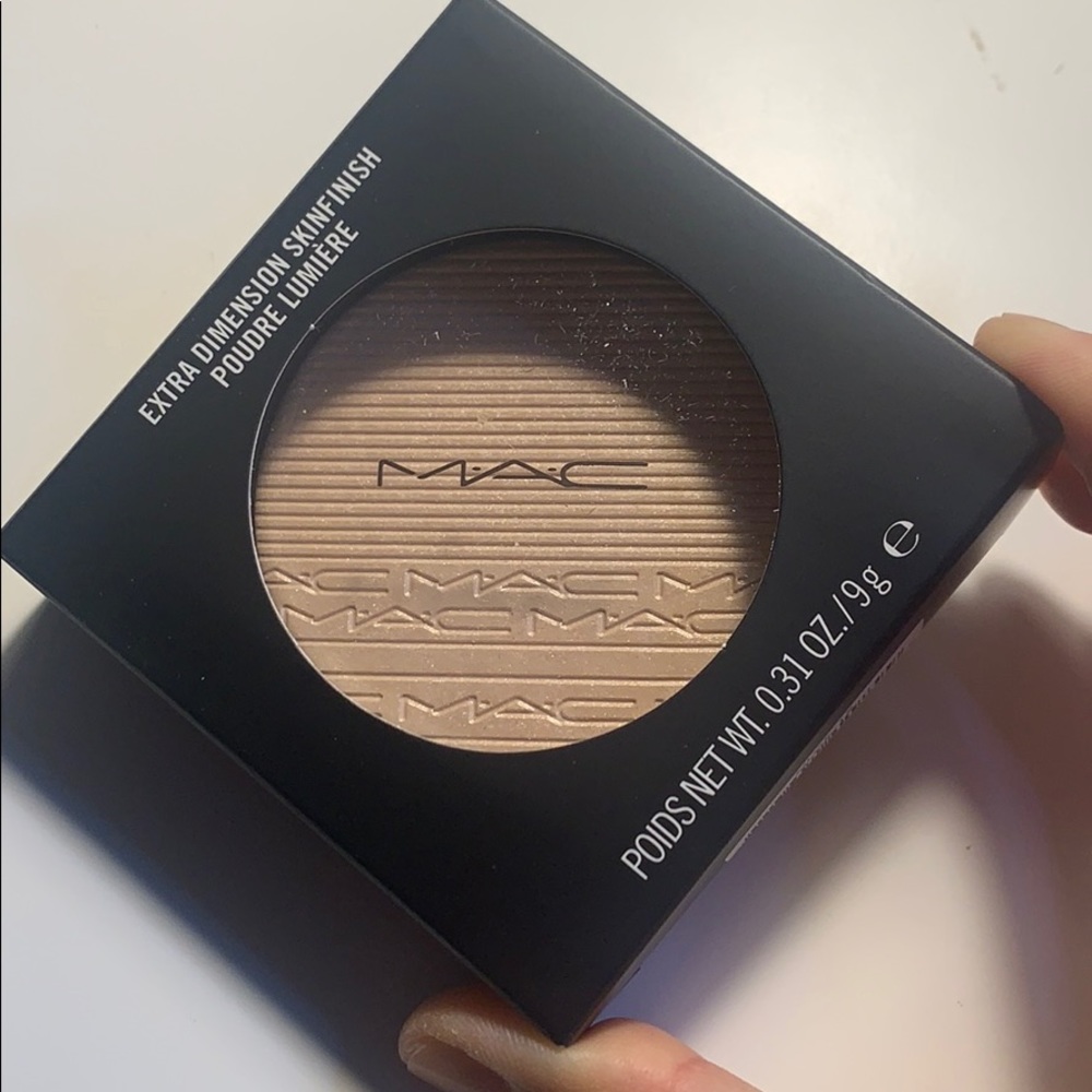 Mac highlighter in double gleam